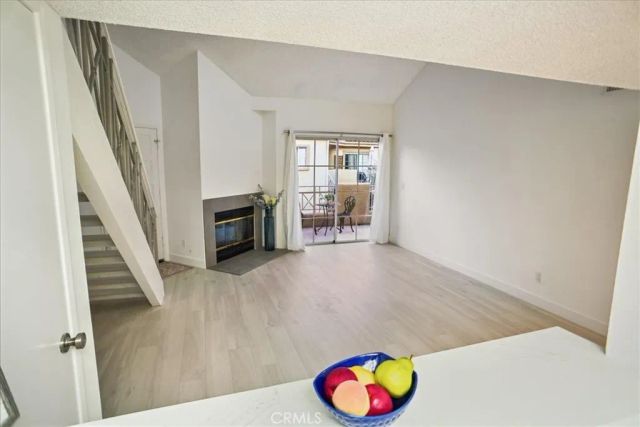 23633 Del Monte 272, Valencia, CA 91355