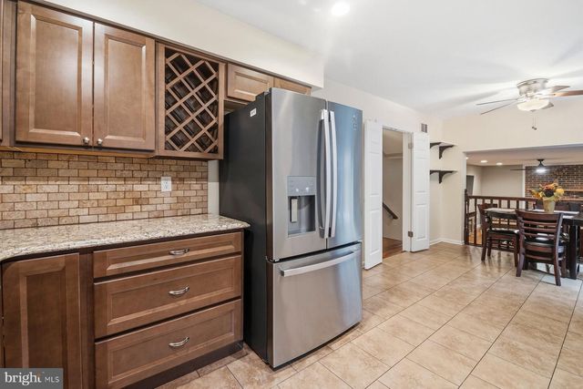 7417 SANDALFOOT WAY, Columbia, MD 21046