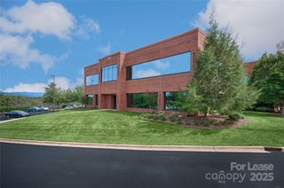 1200 Ridgefield Boulevard 155, Asheville, NC 28806