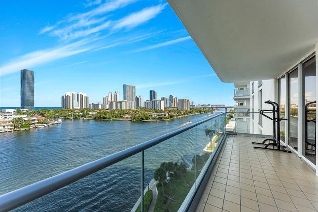 19707 Turnberry Way 9J, Aventura, FL 33180