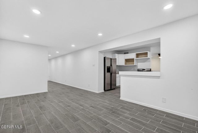 990 Gloria Street, El Paso, TX 79907