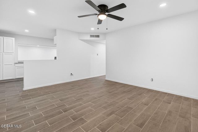 990 Gloria Street, El Paso, TX 79907