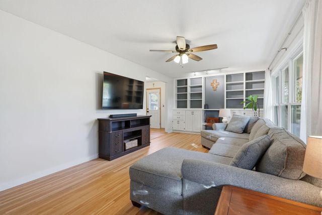 10525 Rhode Island Avenue N, Brooklyn Park, MN 55445
