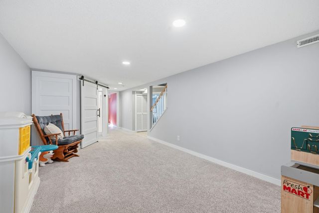 10525 Rhode Island Avenue N, Brooklyn Park, MN 55445