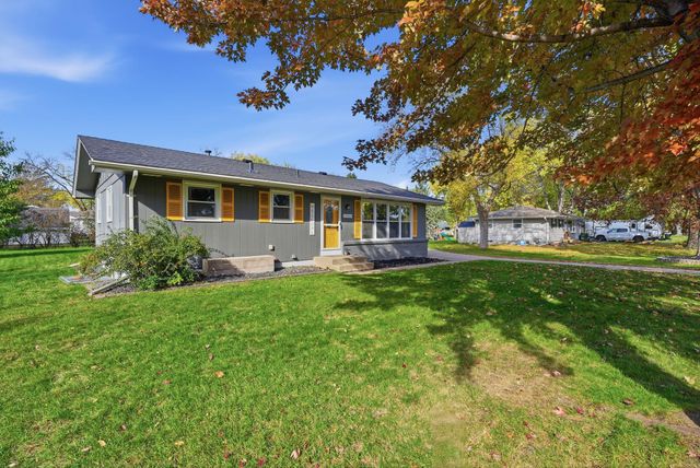 10525 Rhode Island Avenue N, Brooklyn Park, MN 55445