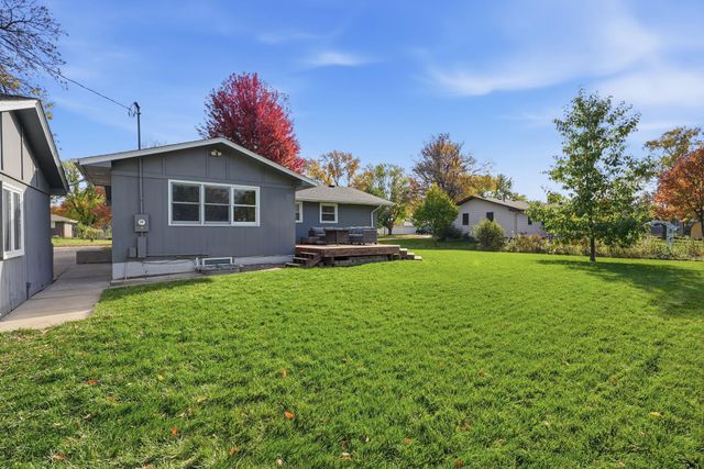 10525 Rhode Island Avenue N, Brooklyn Park, MN 55445