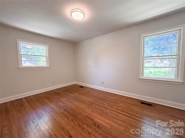 1438 Buckingham Avenue, Gastonia, NC 28054