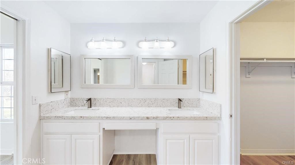 Image 22 of property listing at 16201 Alta Cresta Avenue, Riverside, CA 92508