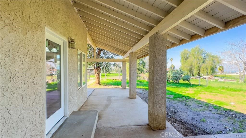 Image 36 of property listing at 16201 Alta Cresta Avenue, Riverside, CA 92508