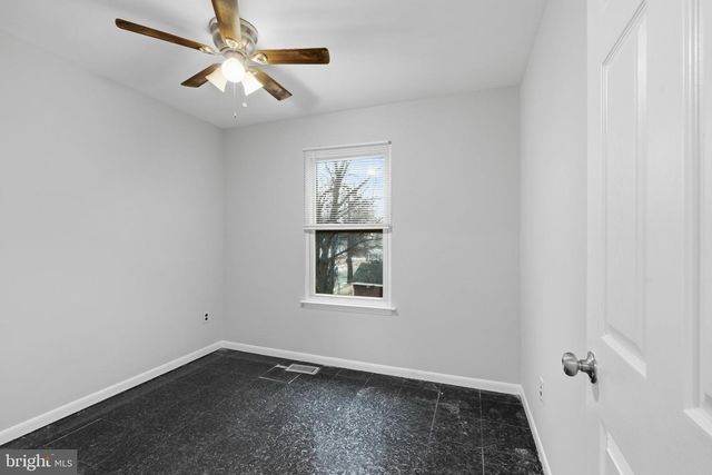 341 CLARKSON ST, Burlington, NJ 08016