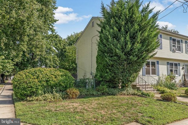 341 CLARKSON ST, Burlington, NJ 08016