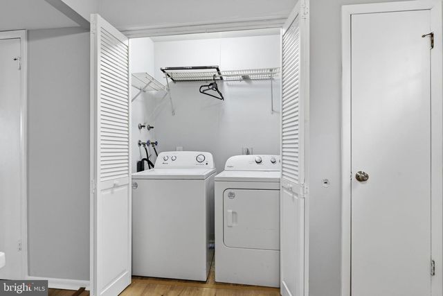 341 CLARKSON ST, Burlington, NJ 08016