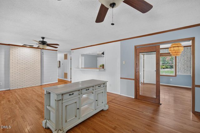 300 Buckingham Drive, Mebane, NC 27302
