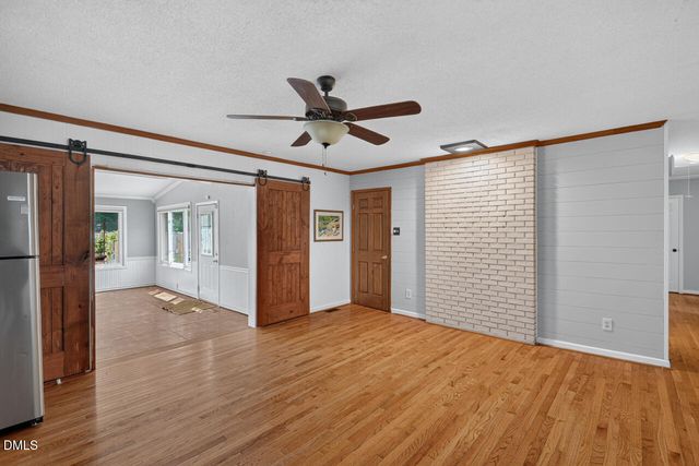 300 Buckingham Drive, Mebane, NC 27302