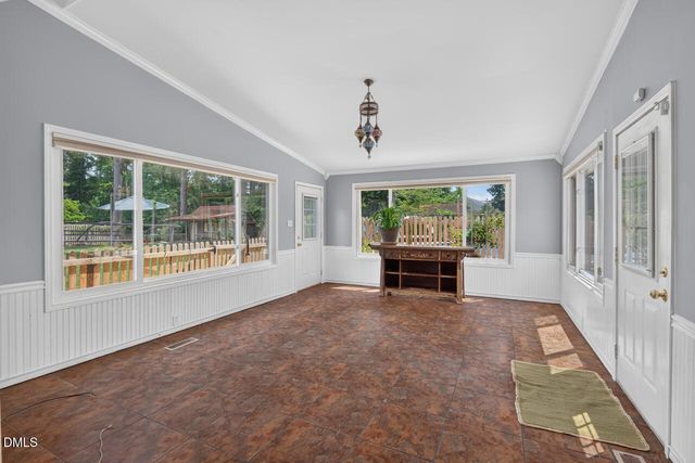 300 Buckingham Drive, Mebane, NC 27302