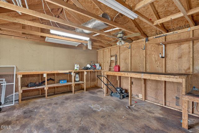 300 Buckingham Drive, Mebane, NC 27302
