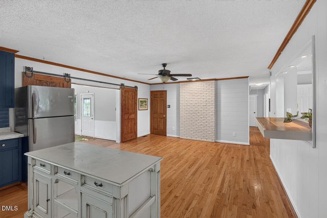 300 Buckingham Drive, Mebane, NC 27302