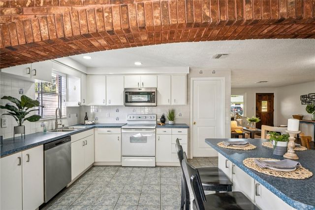 7014 BRENTWOOD DRIVE, Port Richey, FL 34668