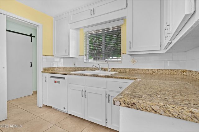 6308 N 13TH Place, Phoenix, AZ 85014