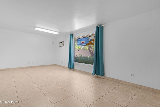 6308 N 13TH Place, Phoenix, AZ 85014