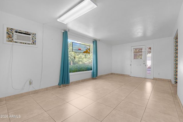 6308 N 13TH Place, Phoenix, AZ 85014