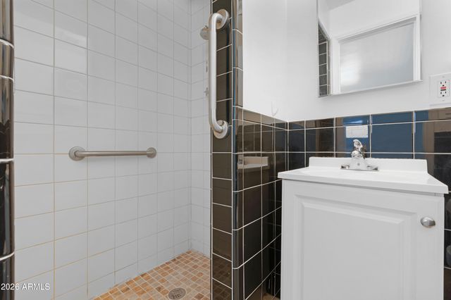6308 N 13TH Place, Phoenix, AZ 85014