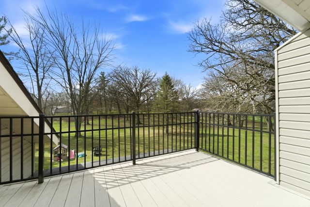 8540 Christopher Drive, St. John, IN 46373
