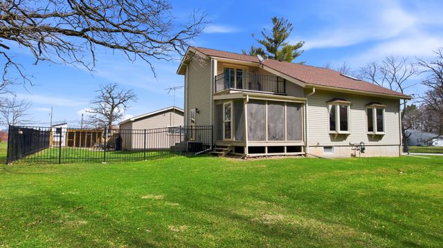 8540 Christopher Drive, St. John, IN 46373