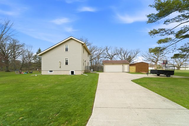 8540 Christopher Drive, St. John, IN 46373