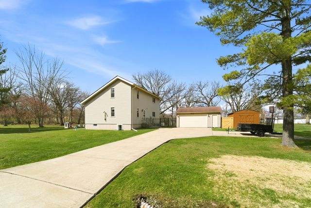 8540 Christopher Drive, St. John, IN 46373