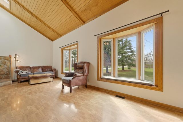 8540 Christopher Drive, St. John, IN 46373