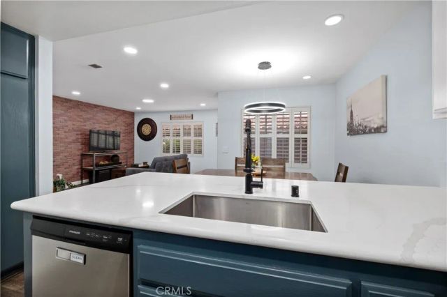336 Lemon, Irvine, CA 92618