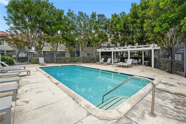 336 Lemon, Irvine, CA 92618