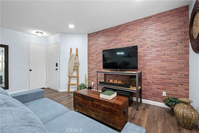 336 Lemon, Irvine, CA 92618