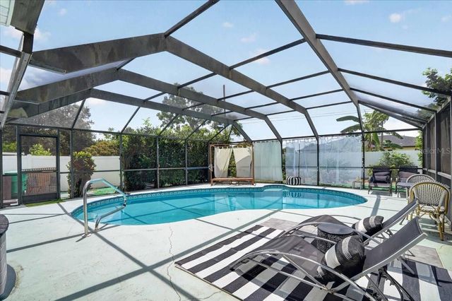 885 FAIRFAX TERRACE NW, Port Charlotte, FL 33948