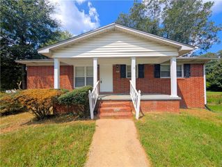 5243 Joan Of Arc Place, Atlanta, GA 30349
