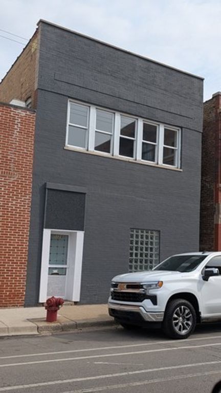 5028 W Lawrence Avenue, Chicago, IL 60630 — exterior