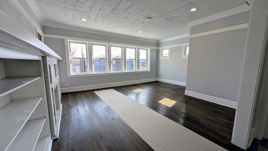 5028 W Lawrence Avenue, Chicago, IL 60630 — photo 4