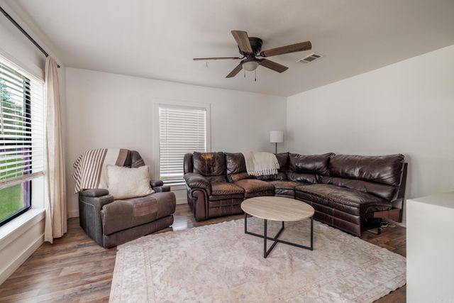 1647 Gresham Street, Arkadelphia, AR 71923