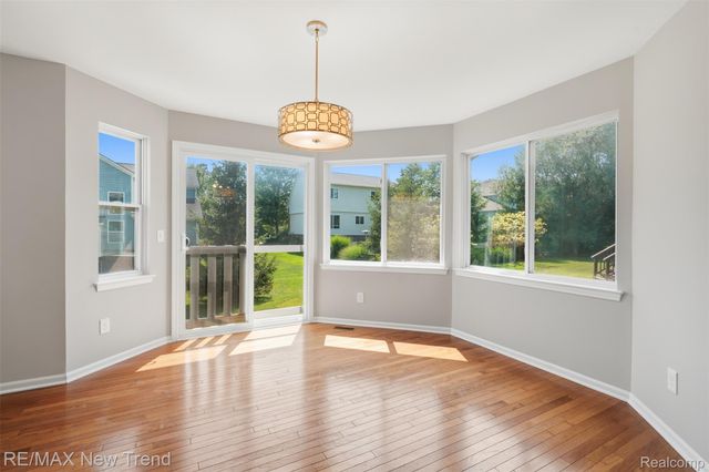 7301 VILLAGE PARK Drive, Independence Charter Township, MI 48346