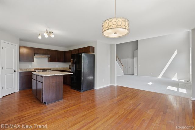 7301 VILLAGE PARK Drive, Independence Charter Township, MI 48346