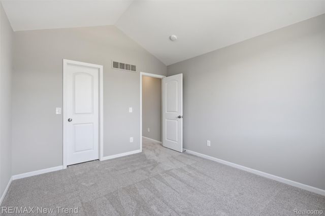 7301 VILLAGE PARK Drive, Independence Charter Township, MI 48346