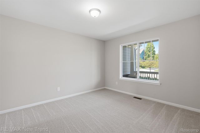 7301 VILLAGE PARK Drive, Independence Charter Township, MI 48346