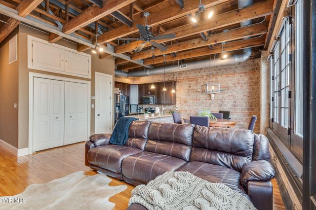 217 Broad Street 306, Kingsport, TN 37660