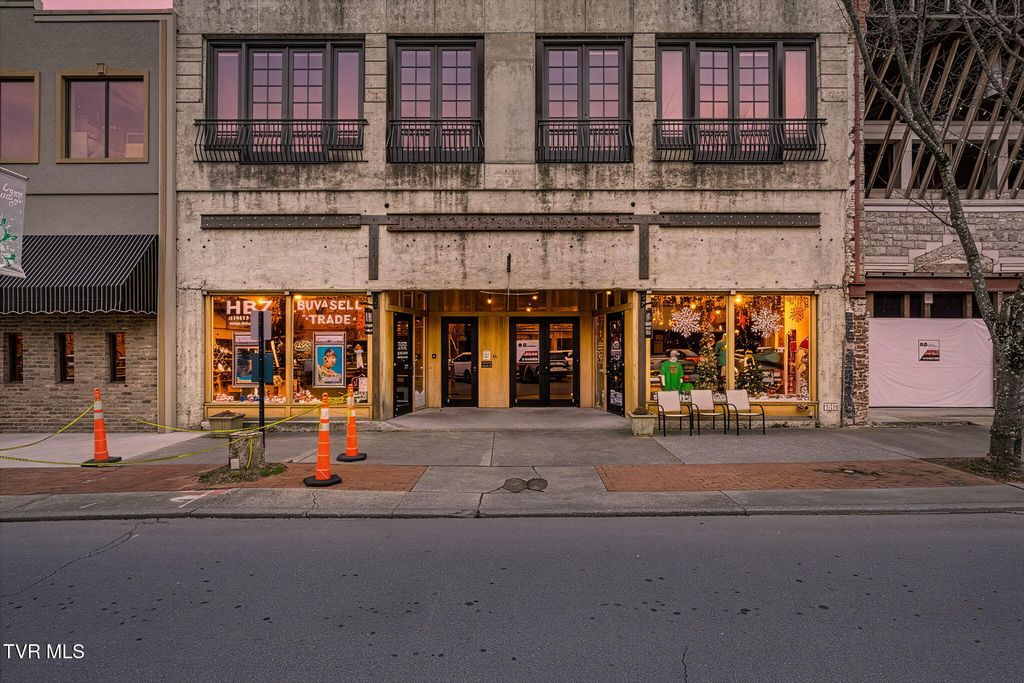 217 Broad Street 306, Kingsport, TN 37660