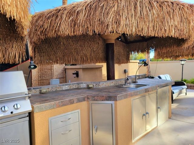 8175 Arville Street 41, Las Vegas, NV 89139