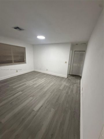 1736 N 16th Ct 1-2, Hollywood, FL 33020