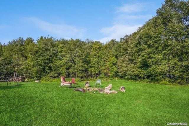 4 Greycourt Road, Chester, NY 10918