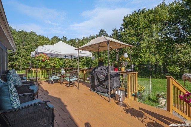 4 Greycourt Road, Chester, NY 10918