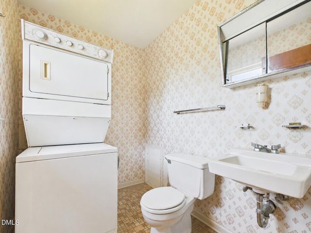 2409 Landis Drive, Durham, NC 27705